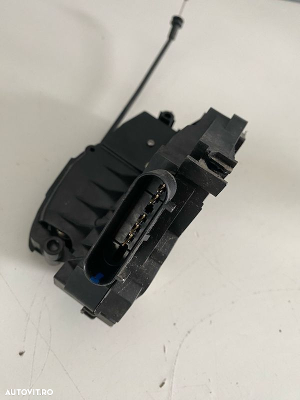 Broasca incuietoare usa dreapta spate VOLVO S60 V60 31301944 31349871 - 4