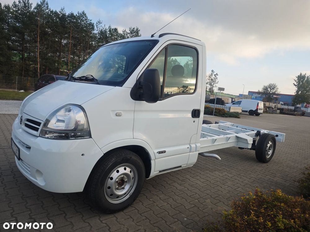 Nissan INTERSTAR - 26