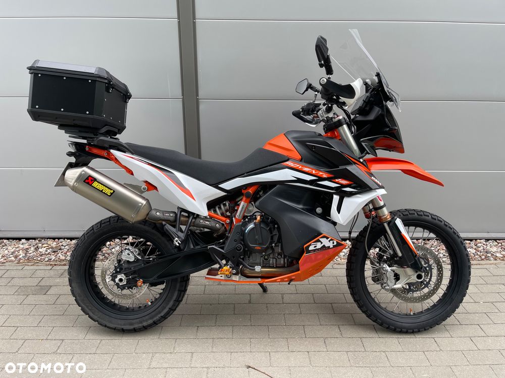KTM Adventure 890 - 1