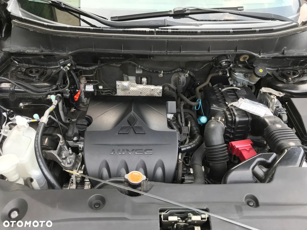 Mitsubishi ASX 1.6 Instyle NAVI AS&G - 11