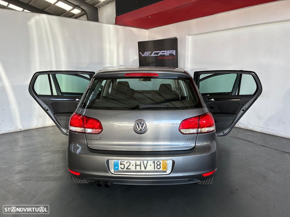 VW Golf 2.0 TDi Confortline - 2
