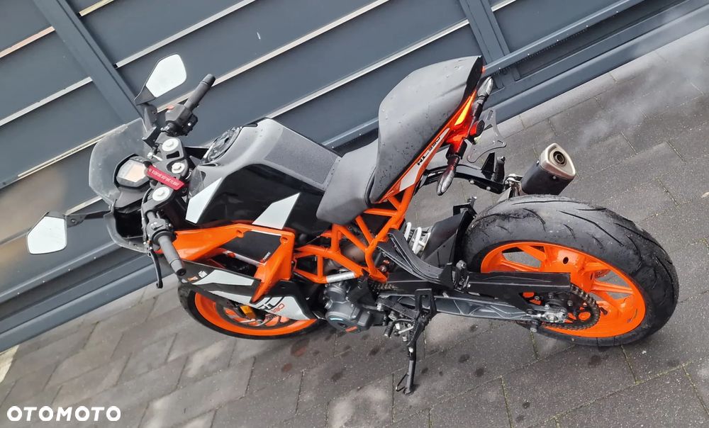 KTM Duke - 4