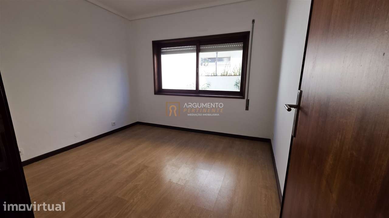 Andar Moradia T3 Arrendamento em Castêlo da Maia,Maia - Grande imagem: 4/38