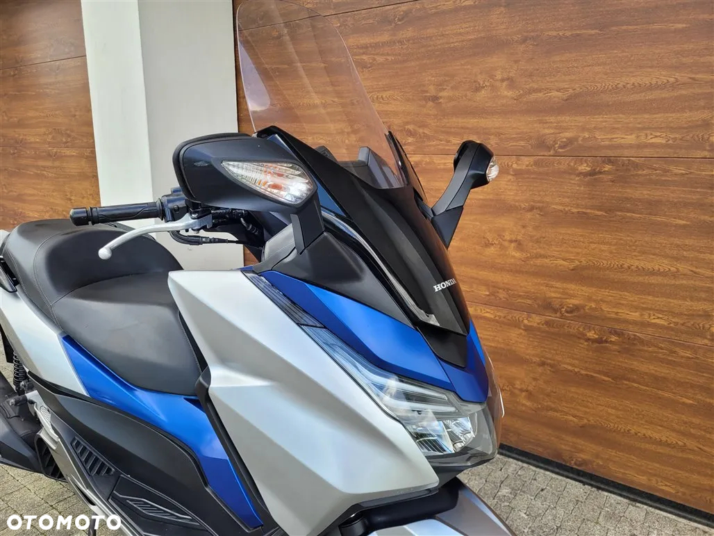 Honda NSS - 25