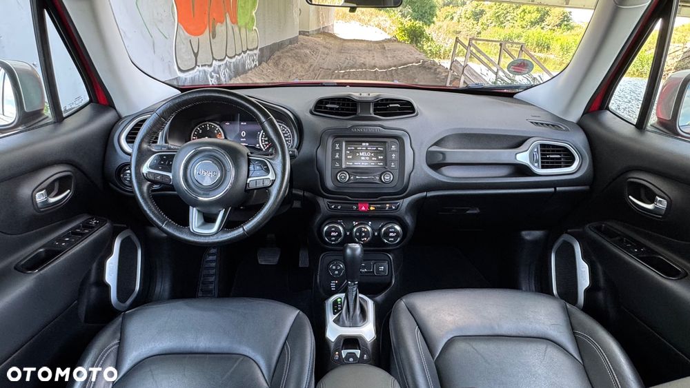 Jeep Renegade 2.0 MultiJet Limited 4WD S&S - 32