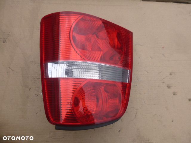 LAMPA PRAWY TYŁ PRAWA TYLNA VOLKSWAGEN TOURAN I 03- - 7