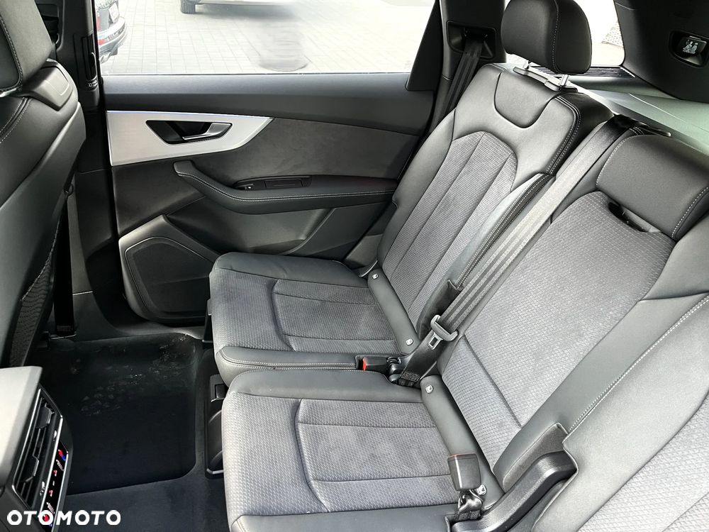 Audi Q7 - 28
