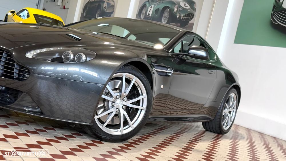Aston Martin Vantage Coupe V8 S Sportshift - 9