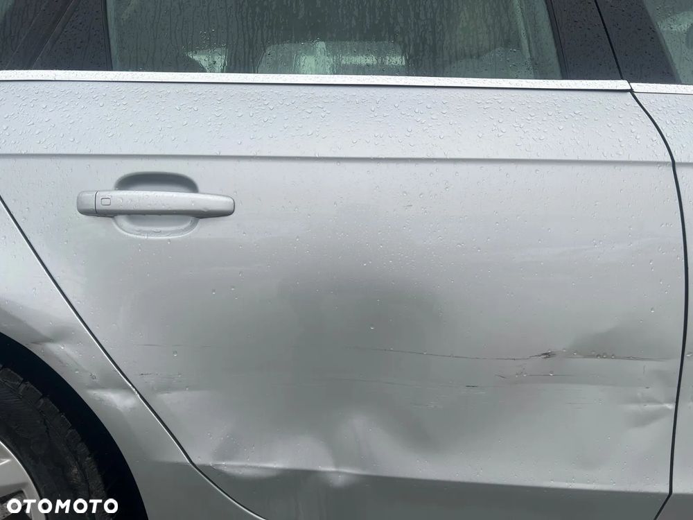 Audi A4 Avant 2.0 TFSI quattro Ambiente - 14