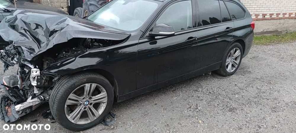 BMW Seria 3 318d Sport Line