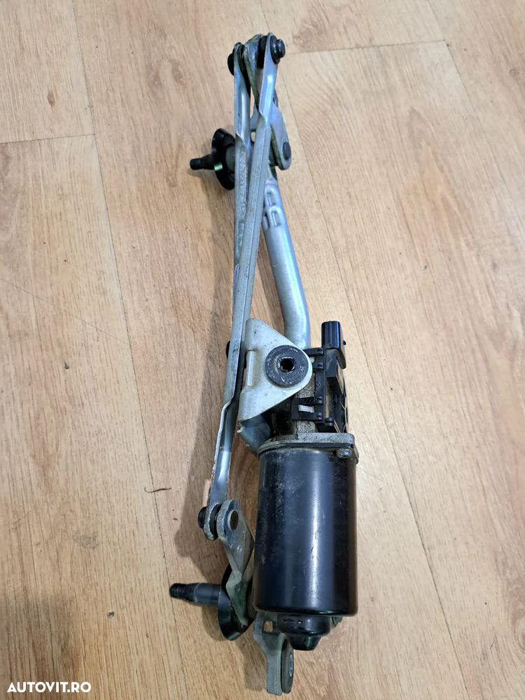 Ansamblu stergatoare parbriz cu motoras Original Kia Ceed 2 - 4