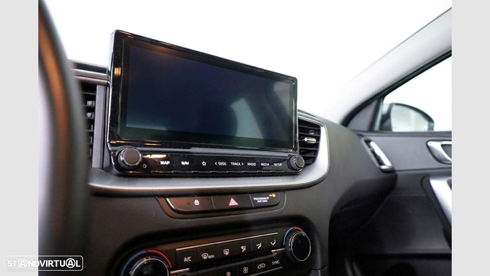 Kia XCeed 1.0 T-GDI Drive - 14