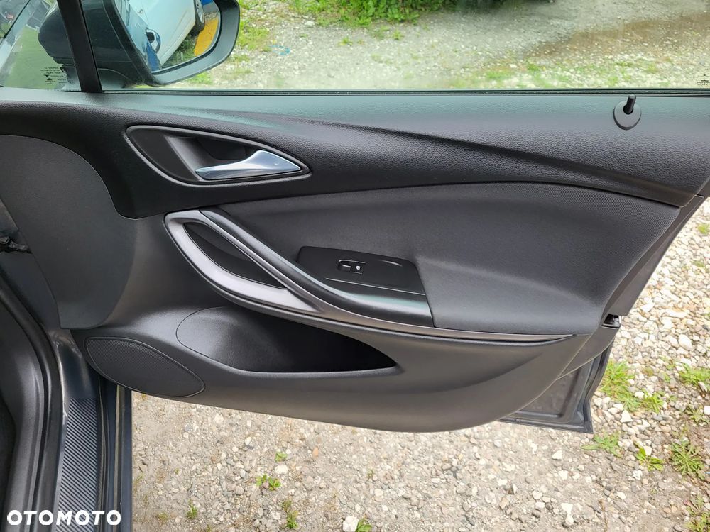 Opel Astra 1.4 Turbo Innovation - 20