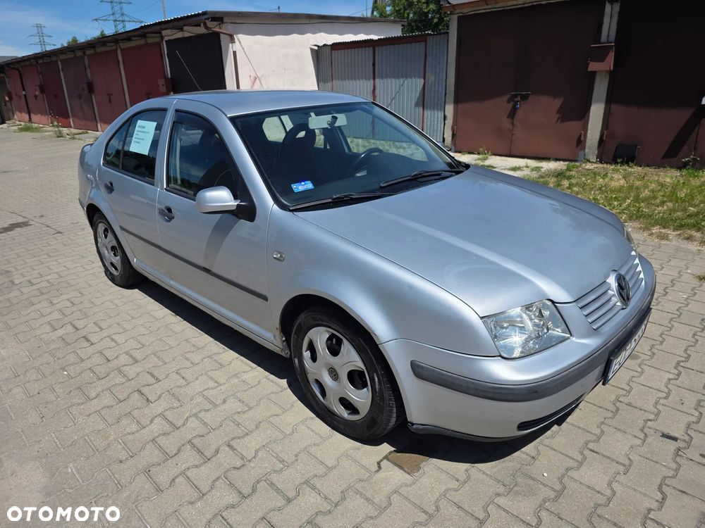 Volkswagen Bora 1.9 TDI Comfortline - 20