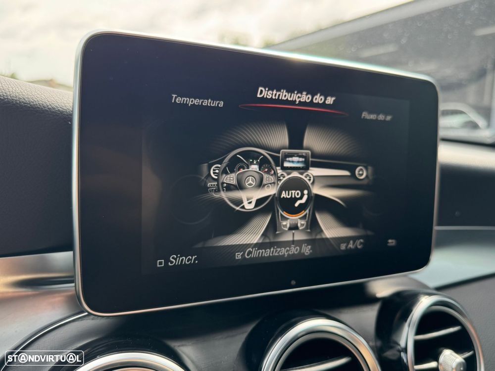 Mercedes-Benz GLC 250 d Coupé AMG Line 4-Matic - 54