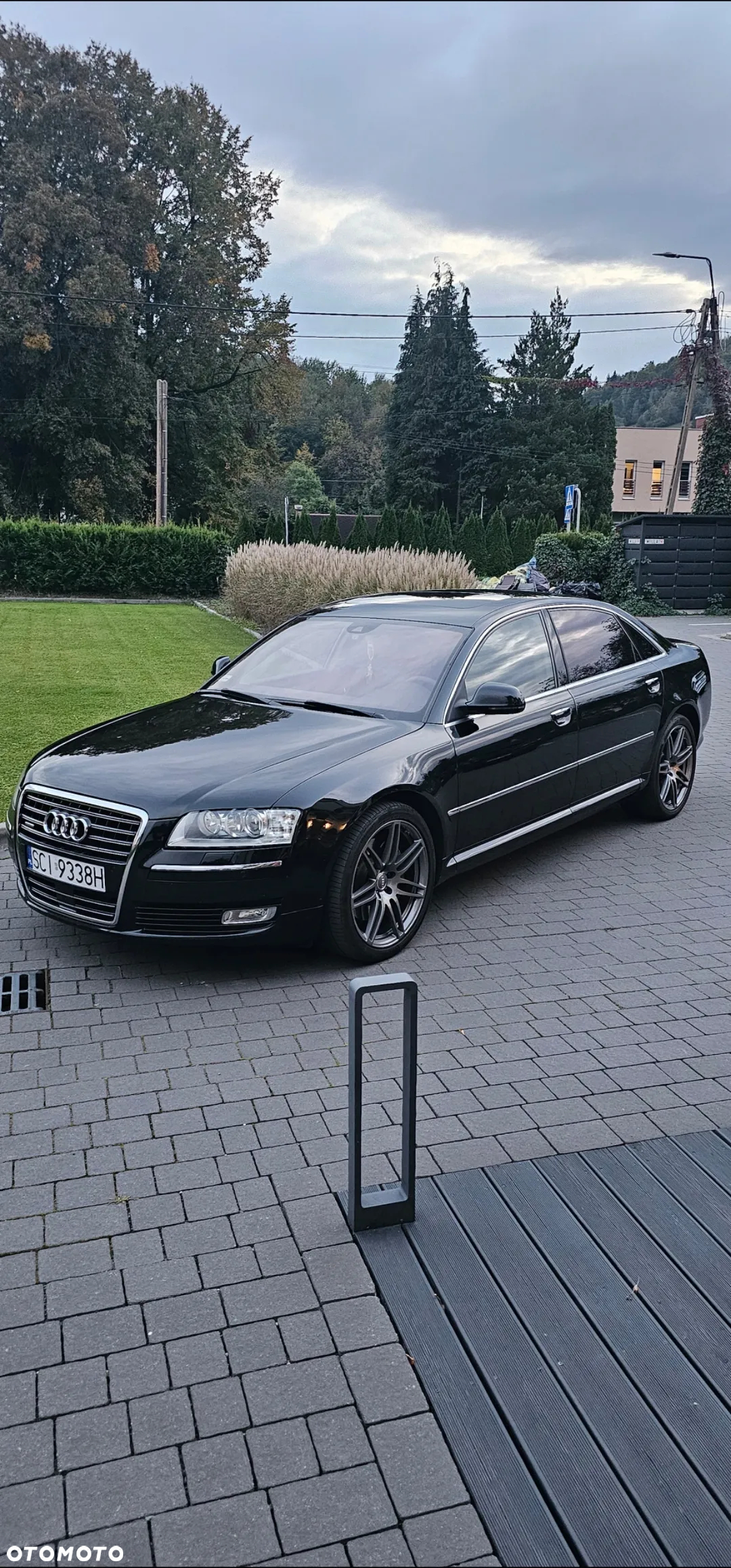 Audi A8 4.2 FSI L Quattro - 2