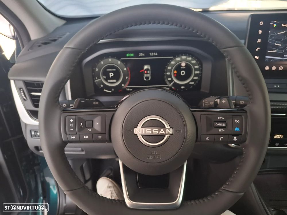 Nissan Qashqai 1.3 DIG-T Advance Xtronic - 17