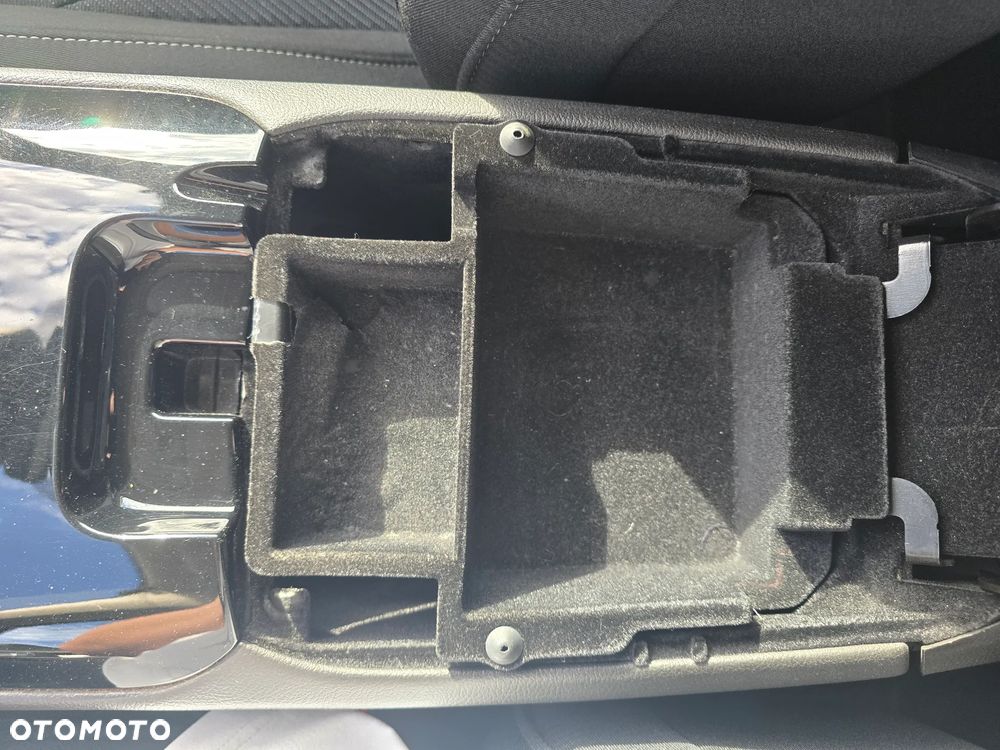 Ford Mondeo 1.5 EcoBoost Titanium - 28