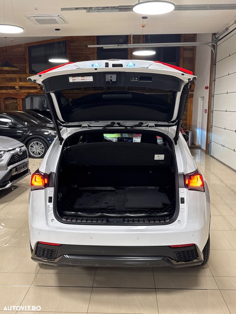 Lexus Seria NX 350h E-FOUR F SPORT - 41