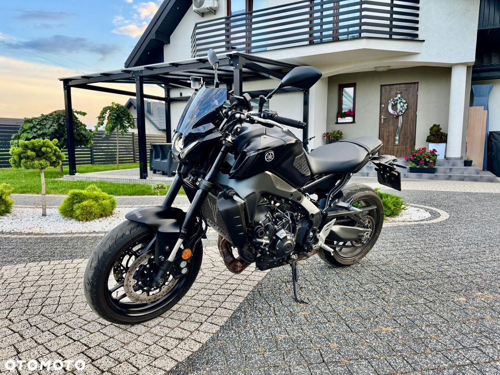 Yamaha MT - 1