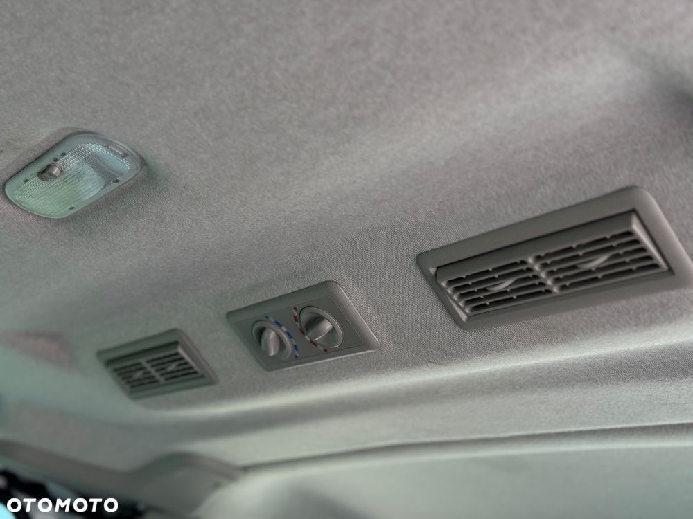 Renault Trafic Kombi 2.0 L2 HD Pack Clim EDC - 18