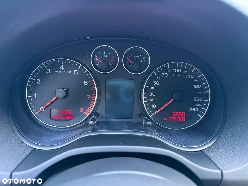 Audi A3 Sportback - 8