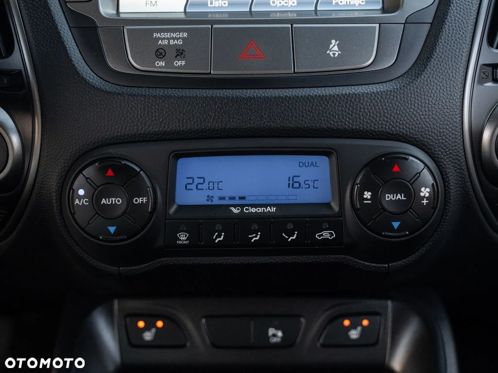 Hyundai ix35 1.6 2WD Fifa World Cup Edition - 38
