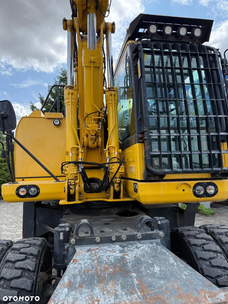 Komatsu PW180-10 - 7