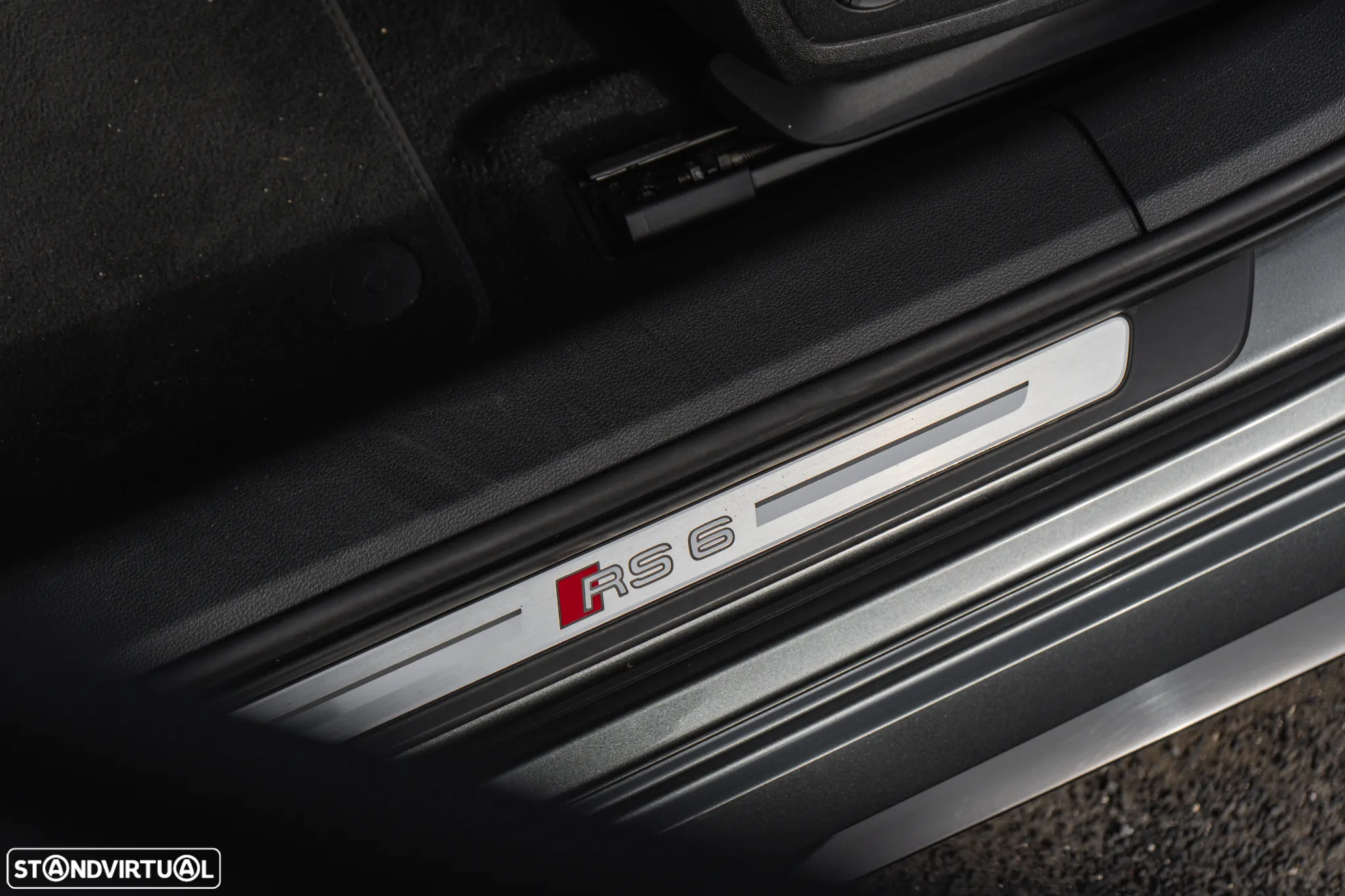 Audi RS6 Avant 4.0 TFSI quattro Tiptronic - 21