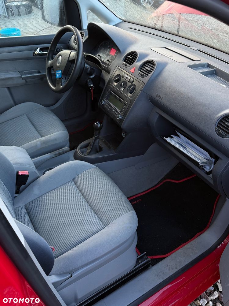 Volkswagen Caddy - 8