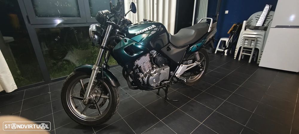 Honda CB PC26 - 2