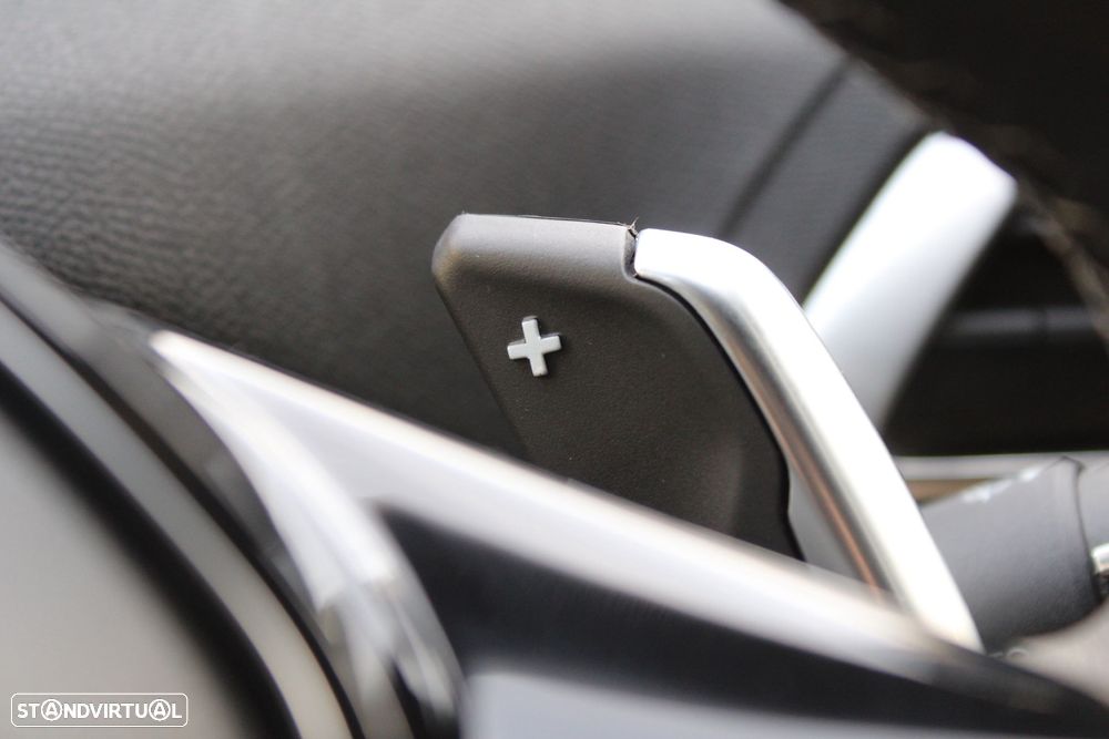 Peugeot 3008 PureTech 130 Stop & Start EAT6 Allure - 18