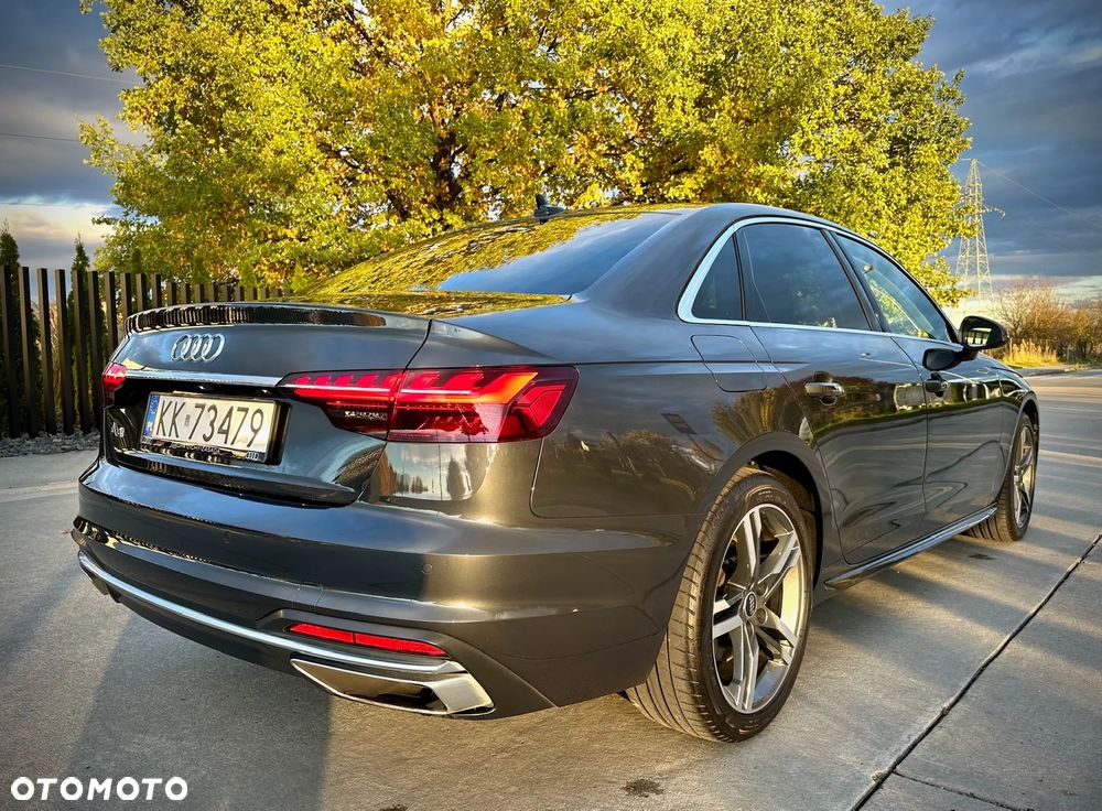 Audi A4 Limousine 35 TFSI mHEV Advanced S tronic - 4