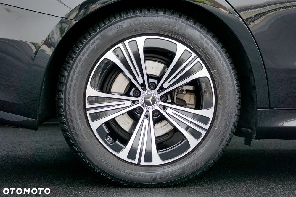 Mercedes-Benz Klasa E 220 d 9G-TRONIC Edition AVANTGARDE - 14