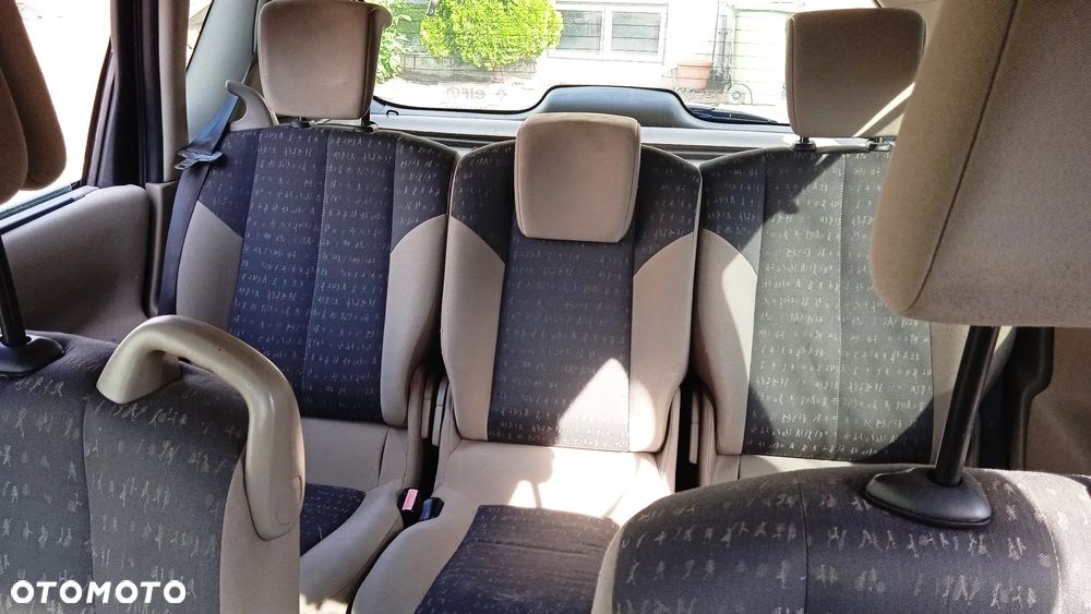 Na części Renault Scenic II 1.6 benzyna silnik skrzynia drzwi maska klapa lakier NV676 szyby zawieszenie fotel kanapa lampa hak wnętrze lusterka zderzak błotnik belka - 17