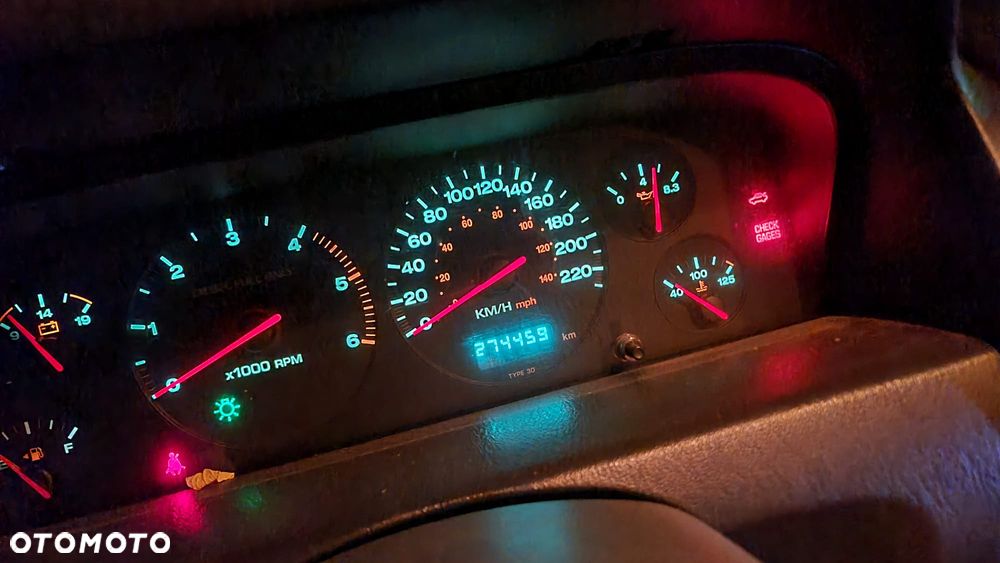 Jeep Grand Cherokee - 13