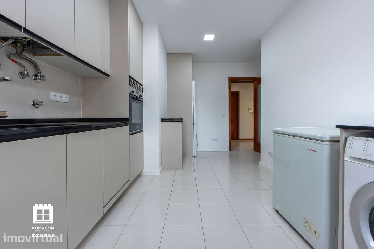 Apartamento T2 espaçoso em Santa Maria da Feira - Exclusivo - Grande imagem: 3/36