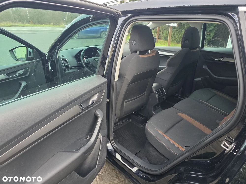 Skoda Karoq 2.0 TDI SCR 4x4 Scout DSG - 10
