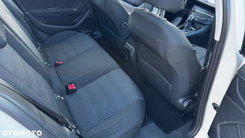 Peugeot 308 - 7