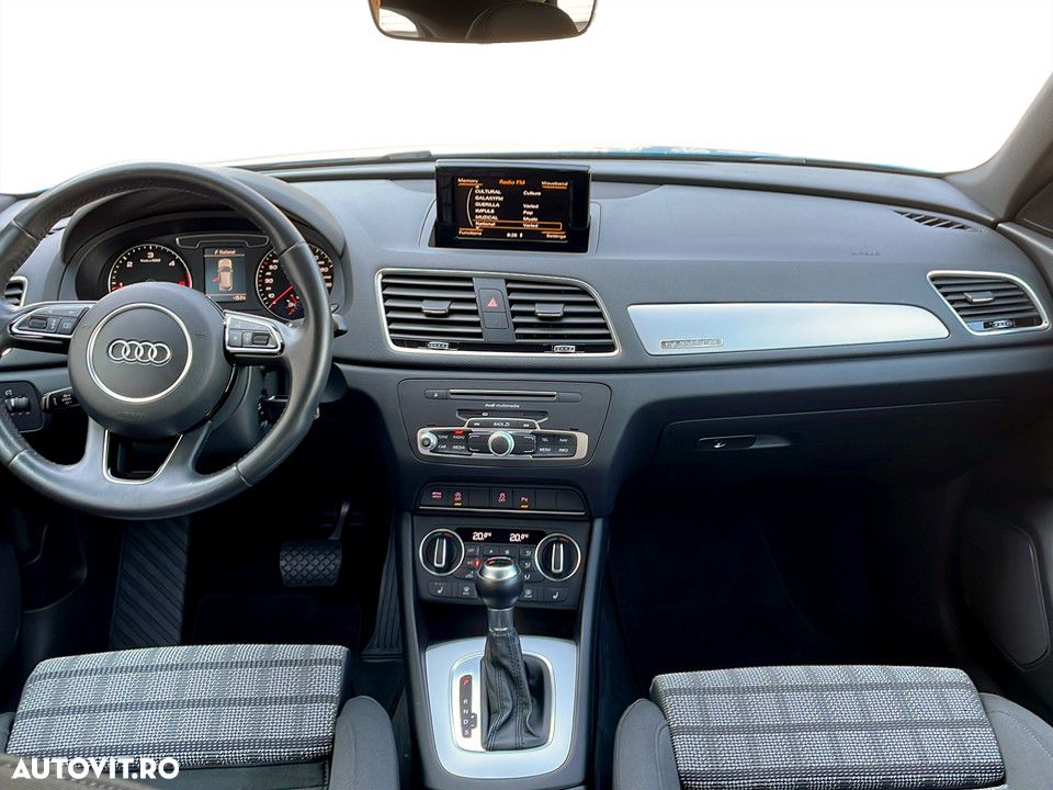 Audi Q3 2.0 35 TDI S tronic Advanced - 16