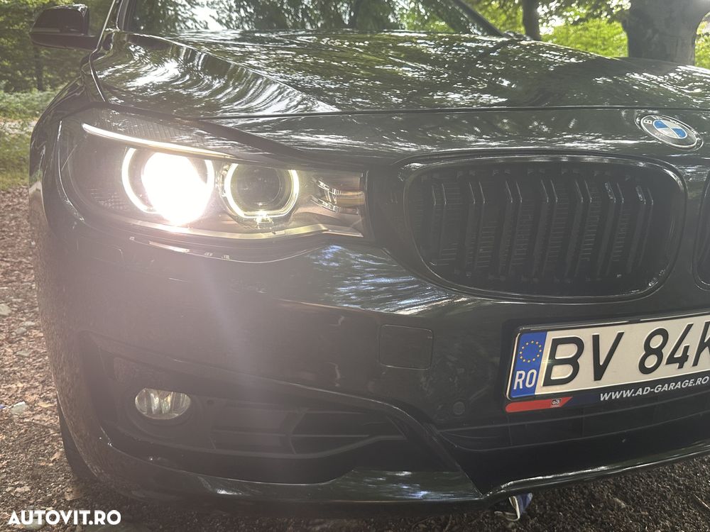 BMW Seria 3 328i xDrive AT Luxury Line - 26