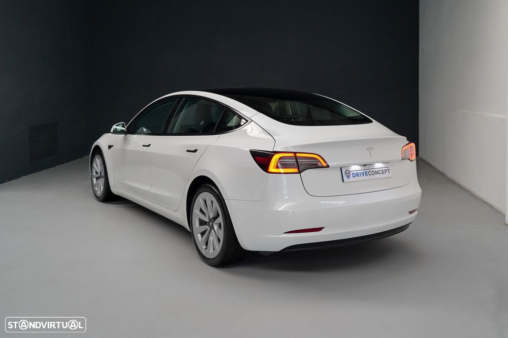Tesla Model 3 Tração Traseira Standard - 13
