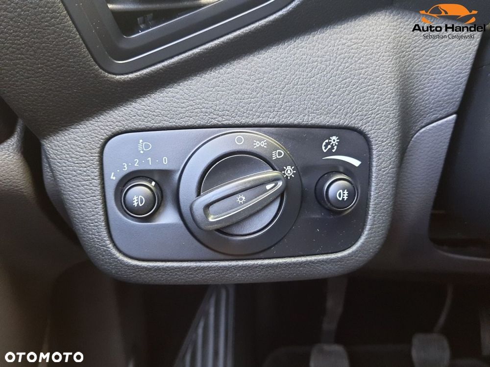 Ford Kuga 1.5 EcoBoost 2x4 Titanium - 20