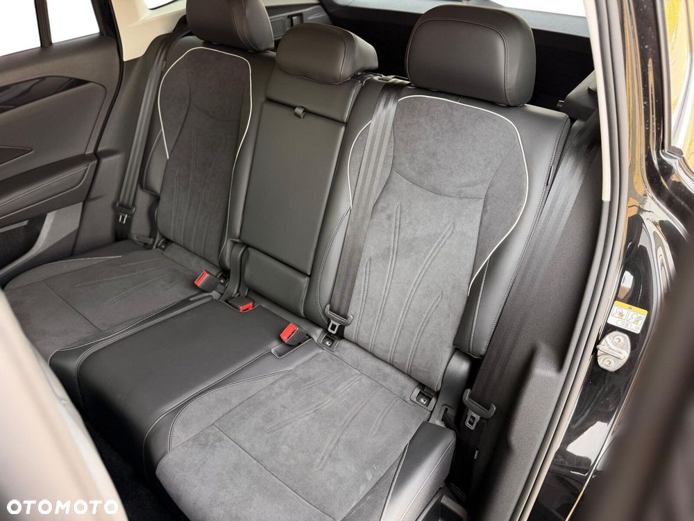 Volkswagen Tiguan 1.5 eHybrid PHEV 150kW Elegance DSG - 27