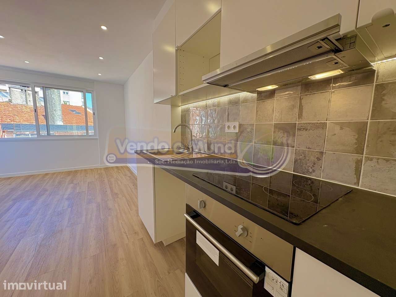 Apartamento T3 em Agualva-Cacém (LXAGC010) - Grande imagem: 2/32