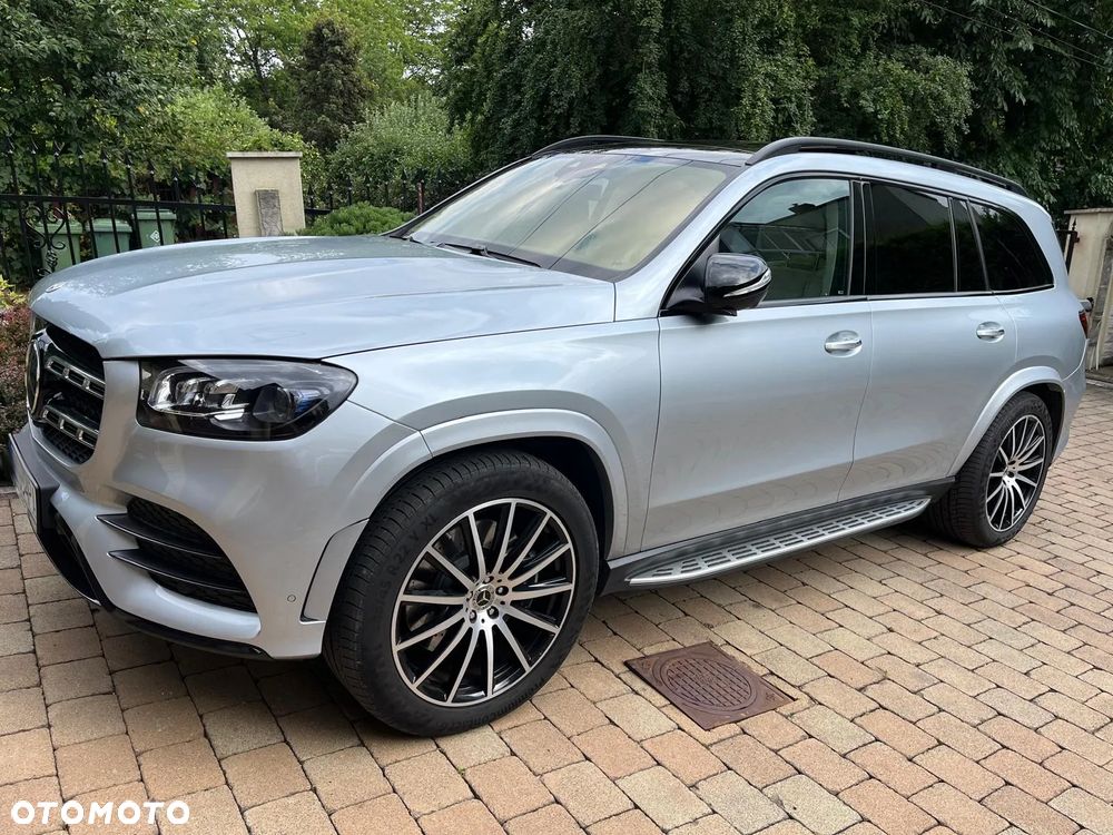 Mercedes-Benz GLS - 2