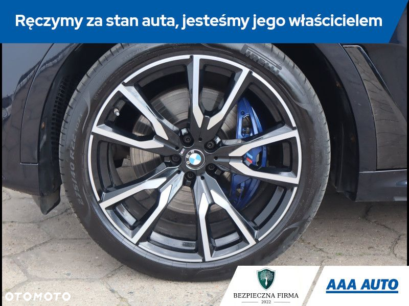 BMW X7 - 16