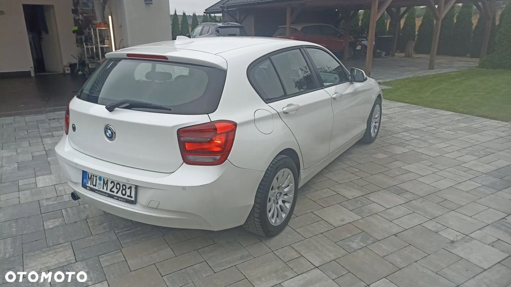 BMW Seria 1 116d - 9