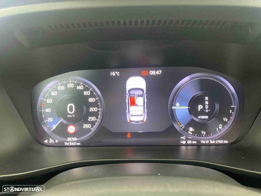 Volvo XC 40 1.5 T4 PHEV Core - 7