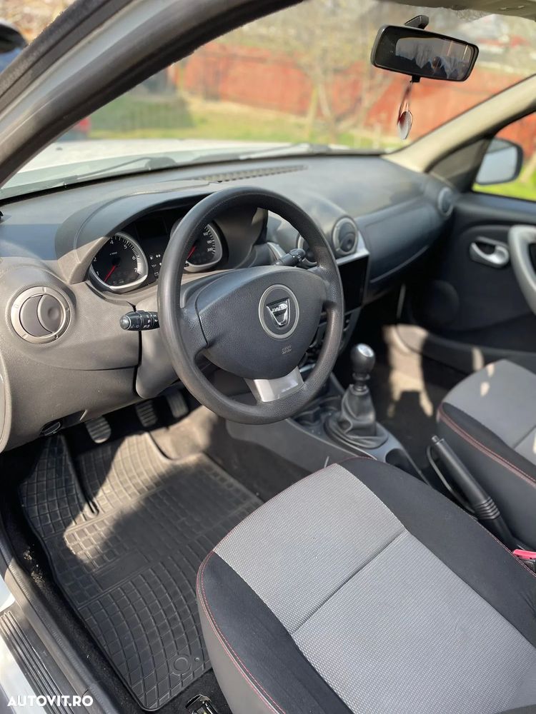 Dacia Duster 1.5 dCi 4x2 Ambiance - 10